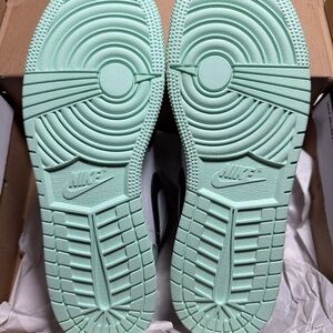 Jordan Women's Sneakers Mint Green
